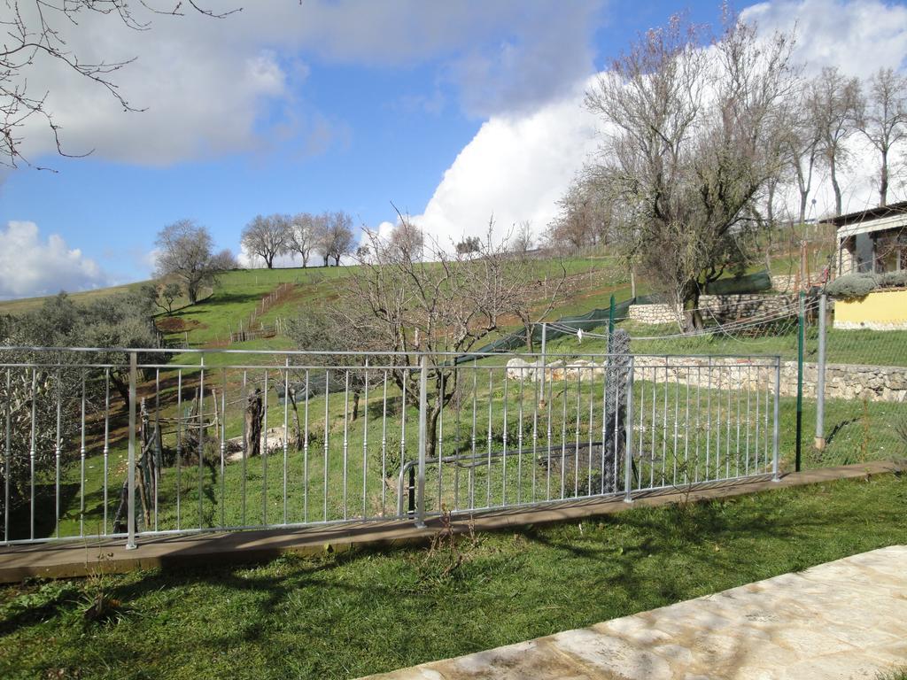 فندق Acutoفي  Agriturismo Le Valli المظهر الخارجي الصورة